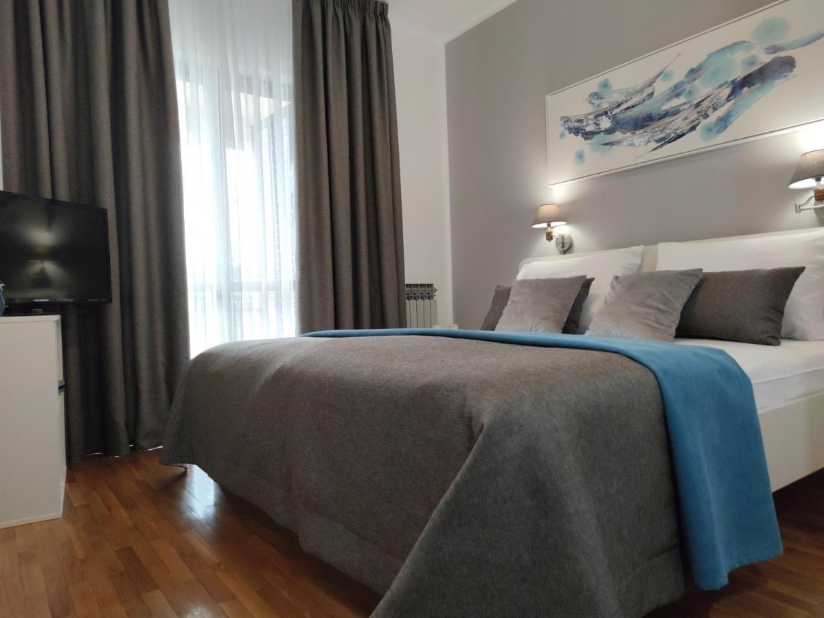 Apartments Valentino 라벡 외부 사진